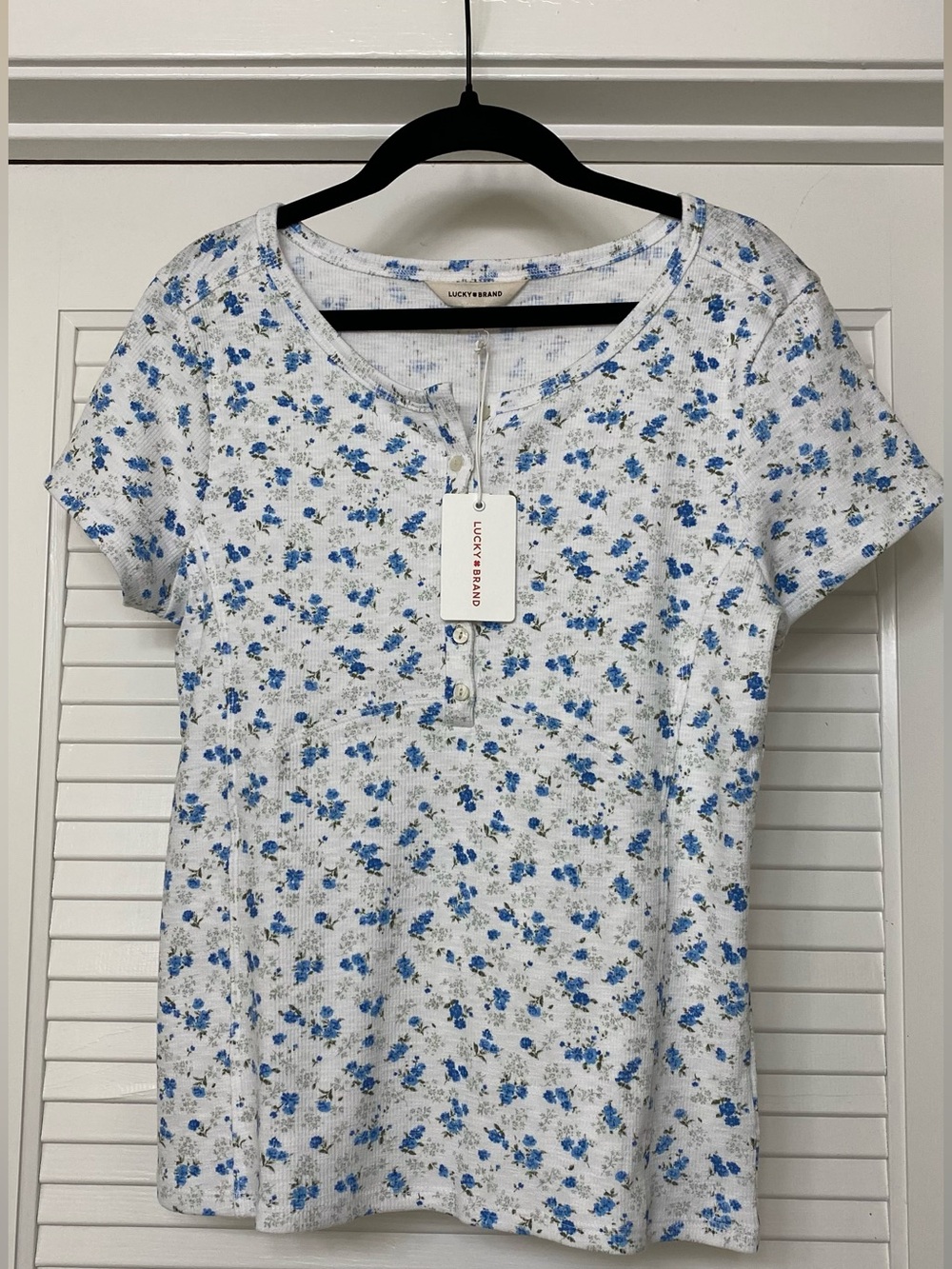 Lucky Brand White Short Sleeve Henley with Blue Floral Print - Picture 3 of 10